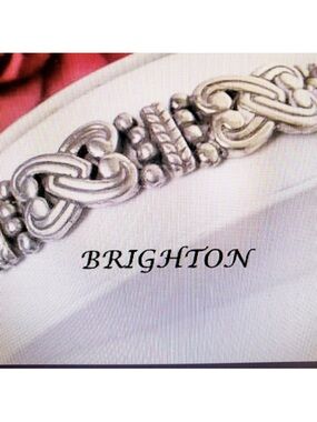 Brighton MANZANITA Silver Interlocking Hearts Link Bracelet, Toggle Clasp